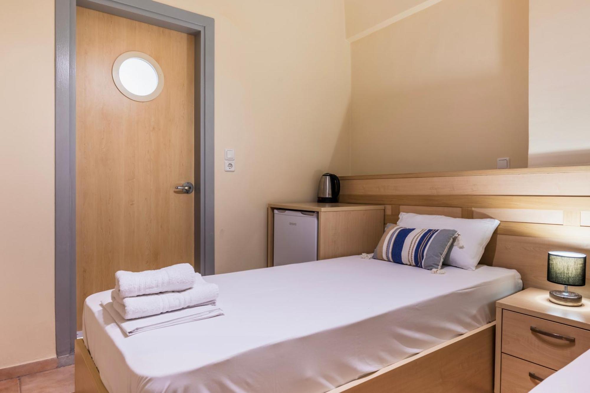 Fontana Luxury Rooms Mytilíni Eksteriør bilde